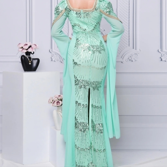 Mint Square Neck, Contrast Sequined, Split Thigh, Long Sleeved,  Mermaid Gown - Picture 7 of 16